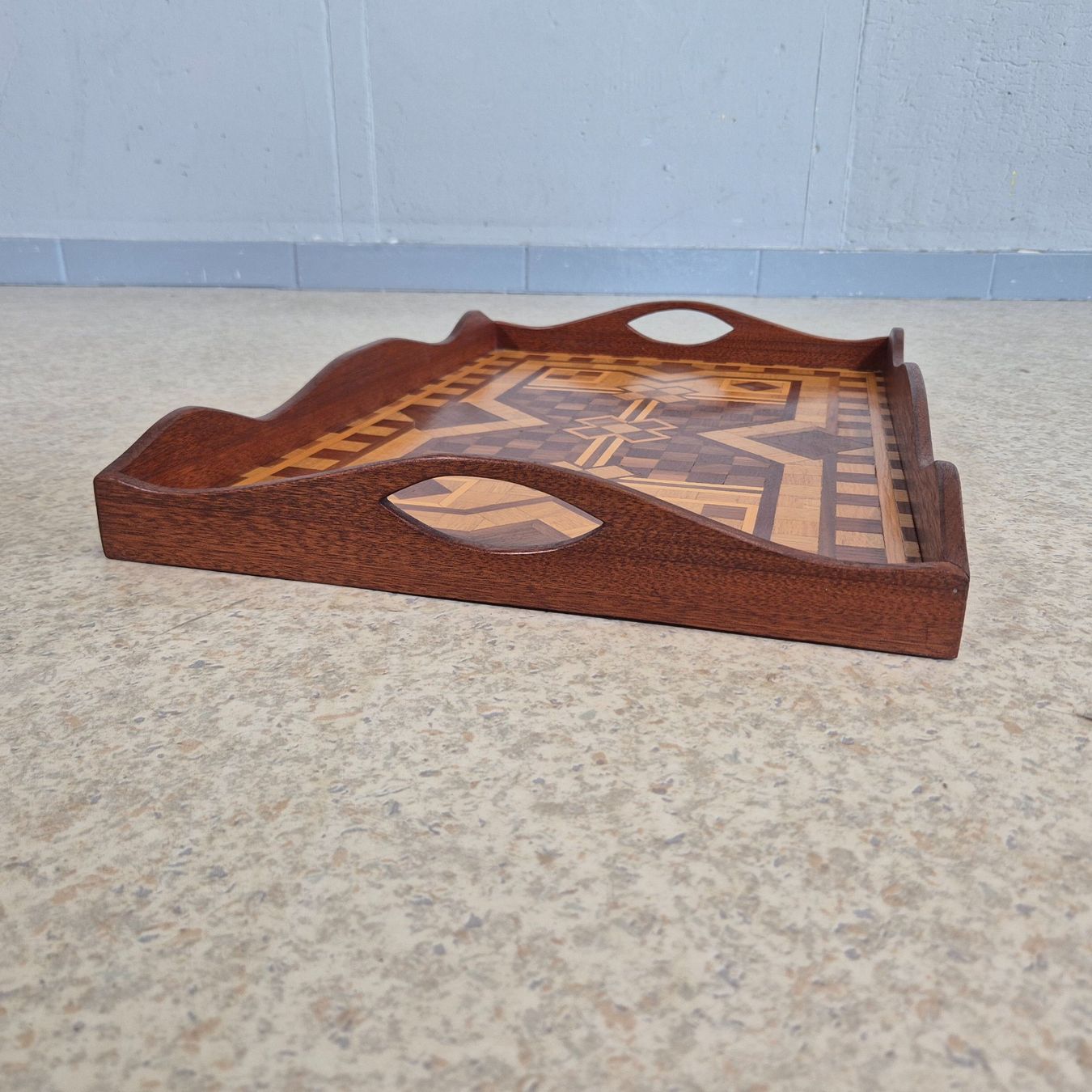 Piatti di portata: Vintage Serving Tray Holztablett Serviertablett Intarsien – Usato da Nottwil venduto da Wondewa-Shop 6