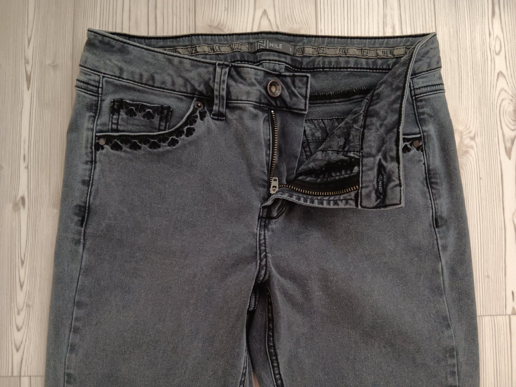 Nile Jeans: NILE Jeans taille / Grosse S – Usato da Cossonay-ville venduto da Super-Price-Quality 4