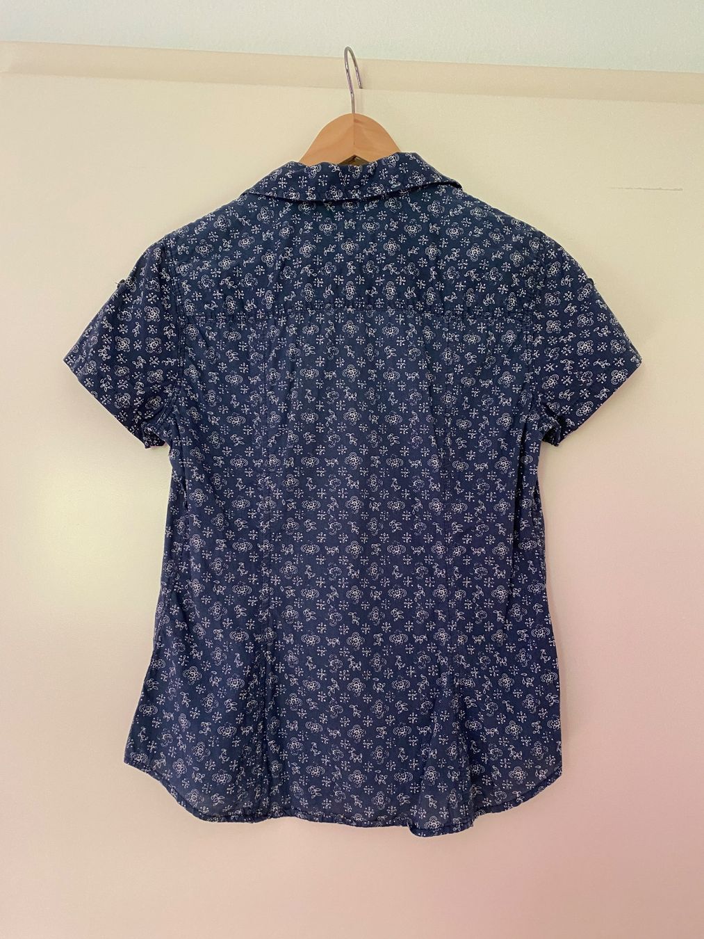 H&M Camicette: Florale Bluse blau Grösse 38 – Usato da Zürich venduto da Wim-Broccoli 4