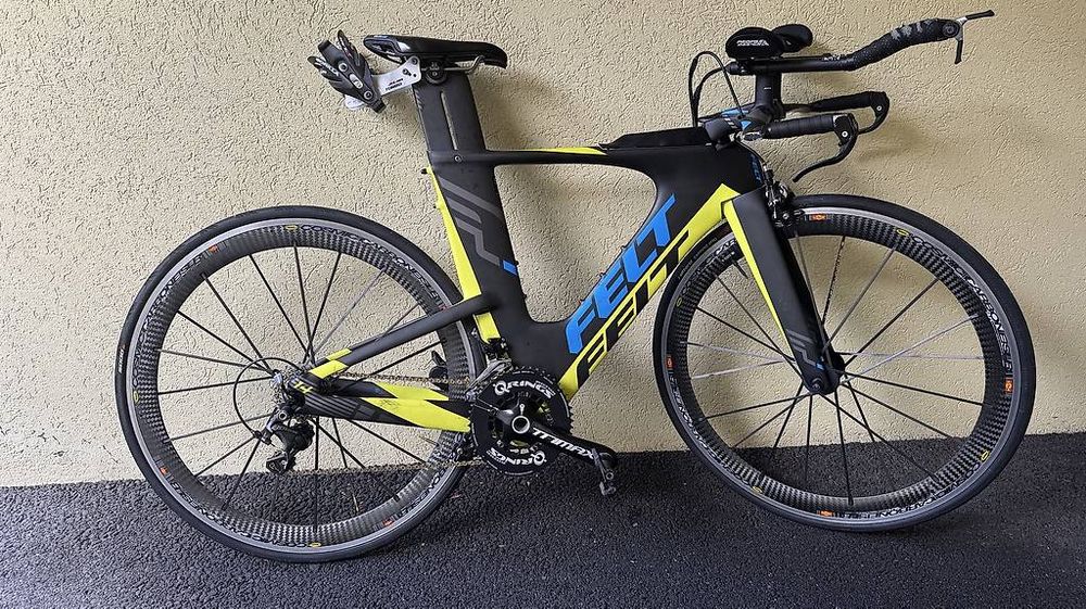 Cadre Vélo FELT IA1 Carbone Taille 540 Pour Triathlon - Occasion Très Bon état