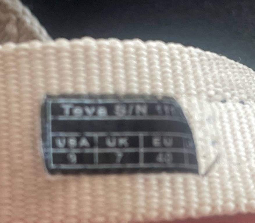 Teva Damenschuhe: Hellbeige Teva Sandalen Gr. 40 – Gebraucht aus Lyss von Nicole71 2