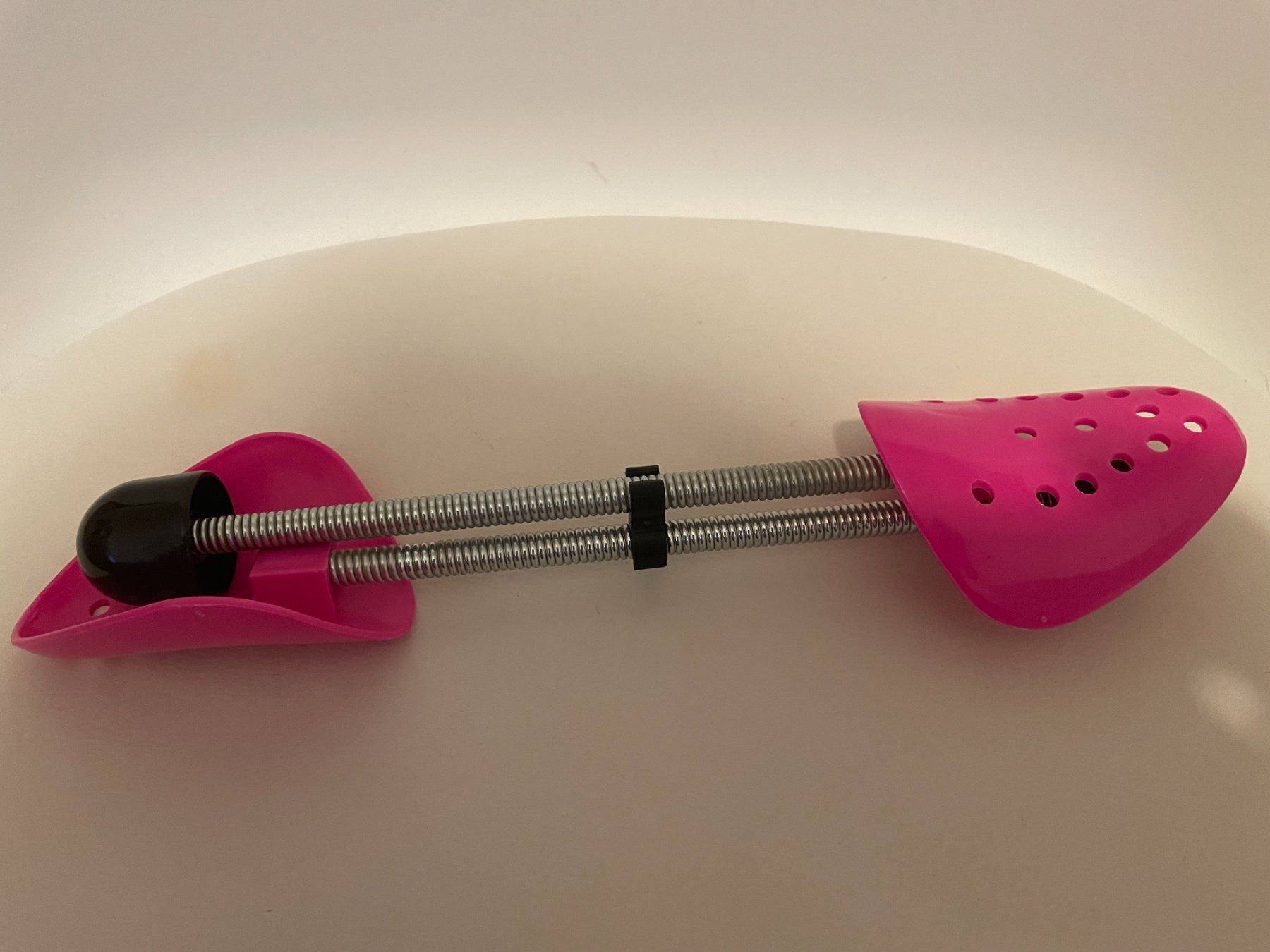 Sonstige Kleidung & Accessoires: Embauchoir à ressort - taille 38-40 – Gebraucht aus Petit Lancy von gil_hr6v 4