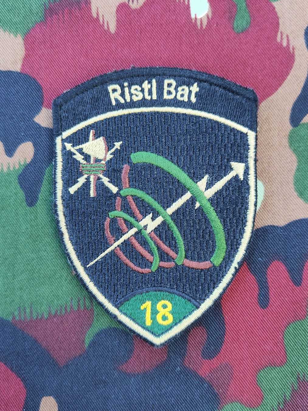 Schweizer Armee Placchette & Badge: Verbandsabzeichen Ristl Bat 18 Kp 1 – Usato da Bauma venduto da SwissMilitaria