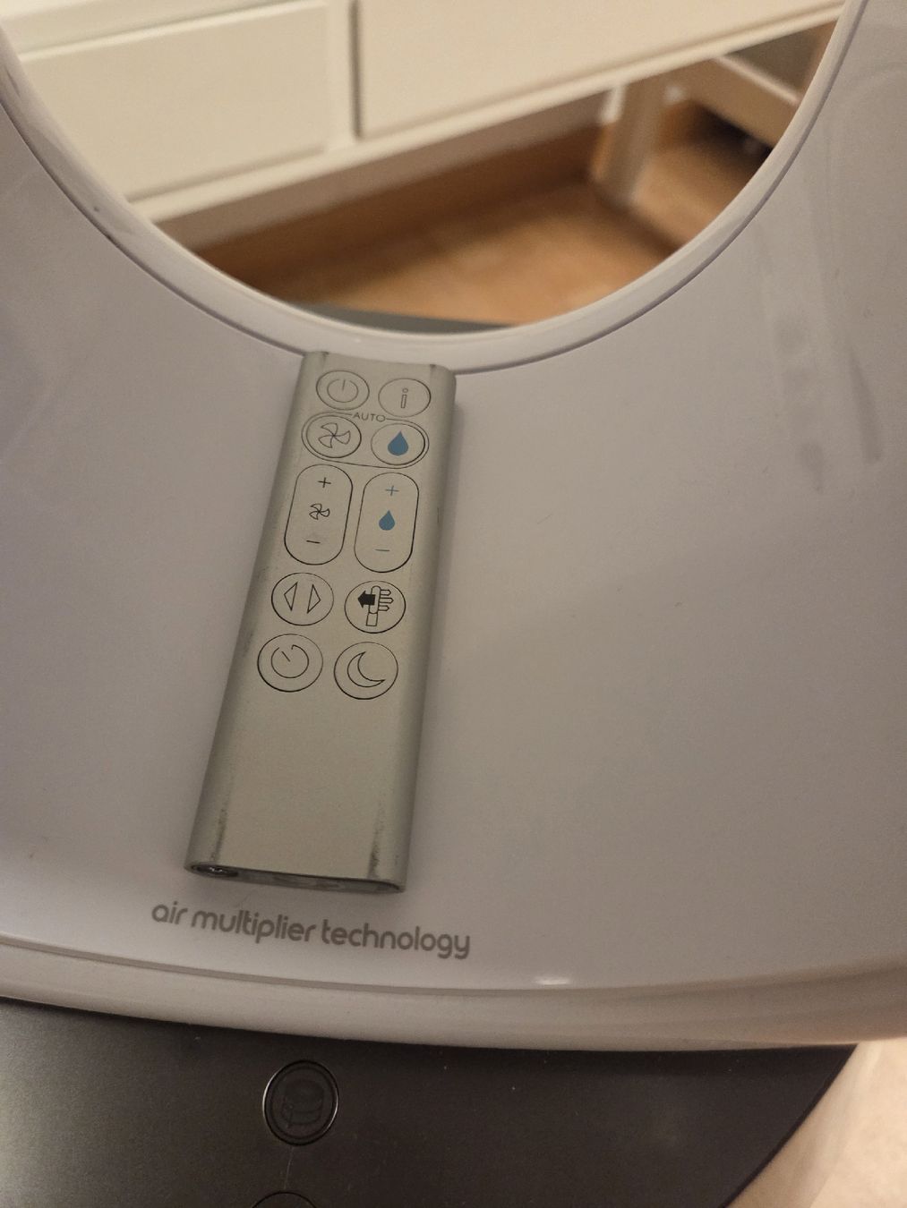 Dyson Purificatori d'aria: Dyson Pure Humidify+Cool PH01.  – Usato da Flawil venduto da Hamdia12 3