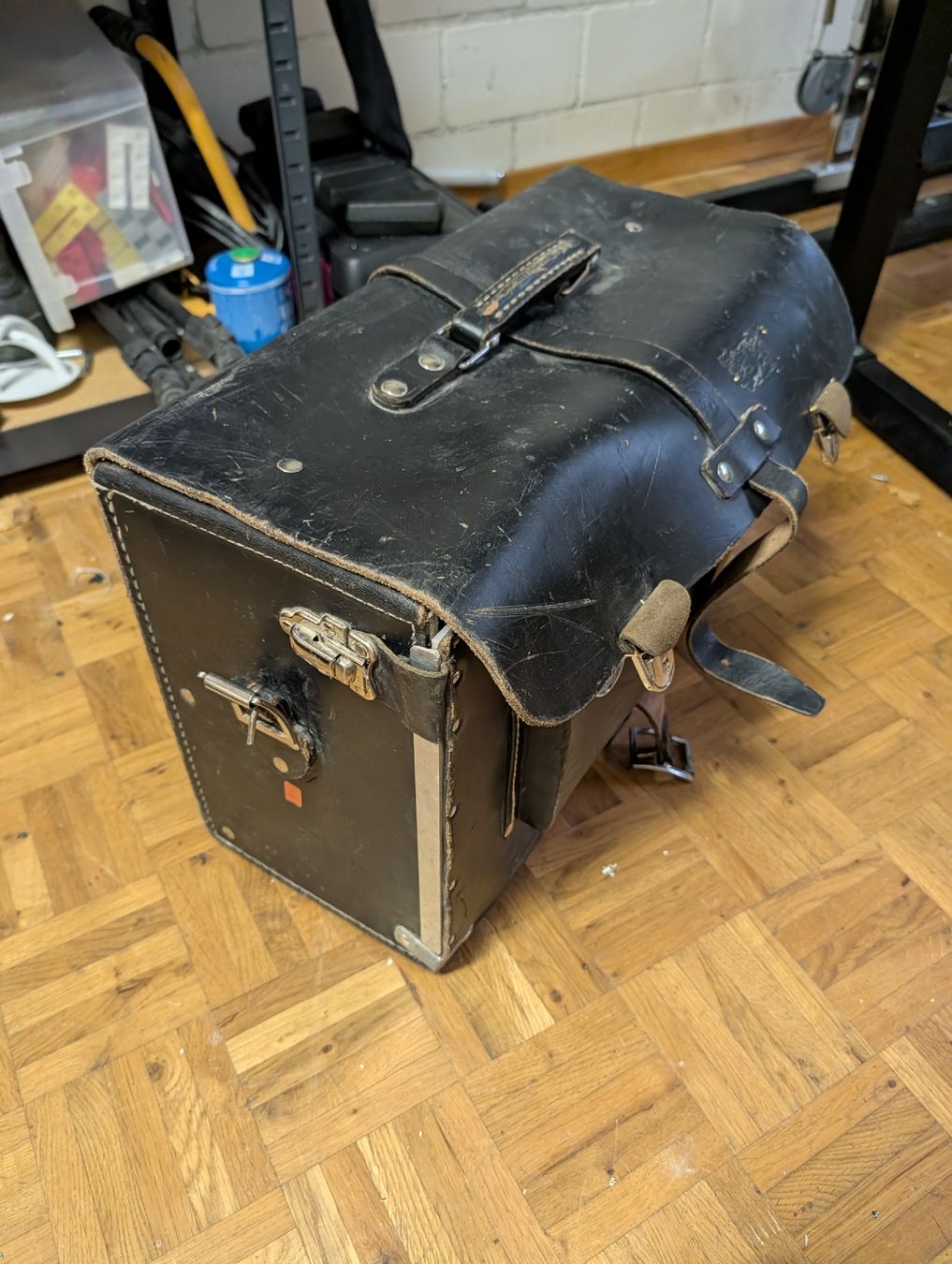 Valigie: Handwerker Ledertasche – Usato da Rümlang venduto da Siciiliano 2