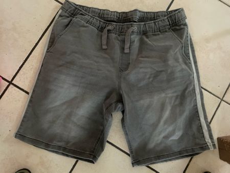 Graue stretch Jeans Shorts, Gr.52/54 neu/bequem