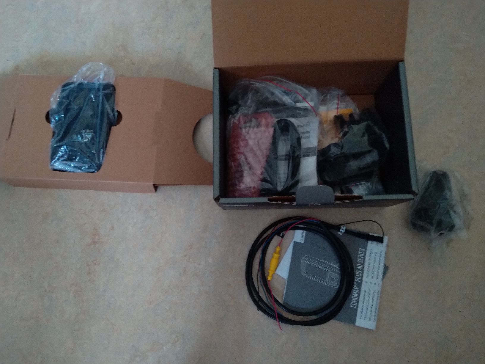 Garmin Accessori: Garmin ECHOMAP Plus 42CV mit Transducer – Nuovo (secondo la descrizione) da Zürich venduto da dunneli45 2