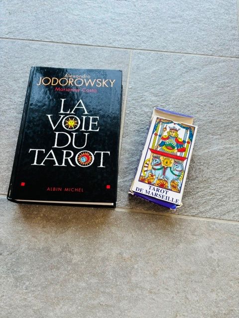Libri: Tarot de Marseille A. Jodorowsky + livre – Usato da Châbles FR venduto da Chanao