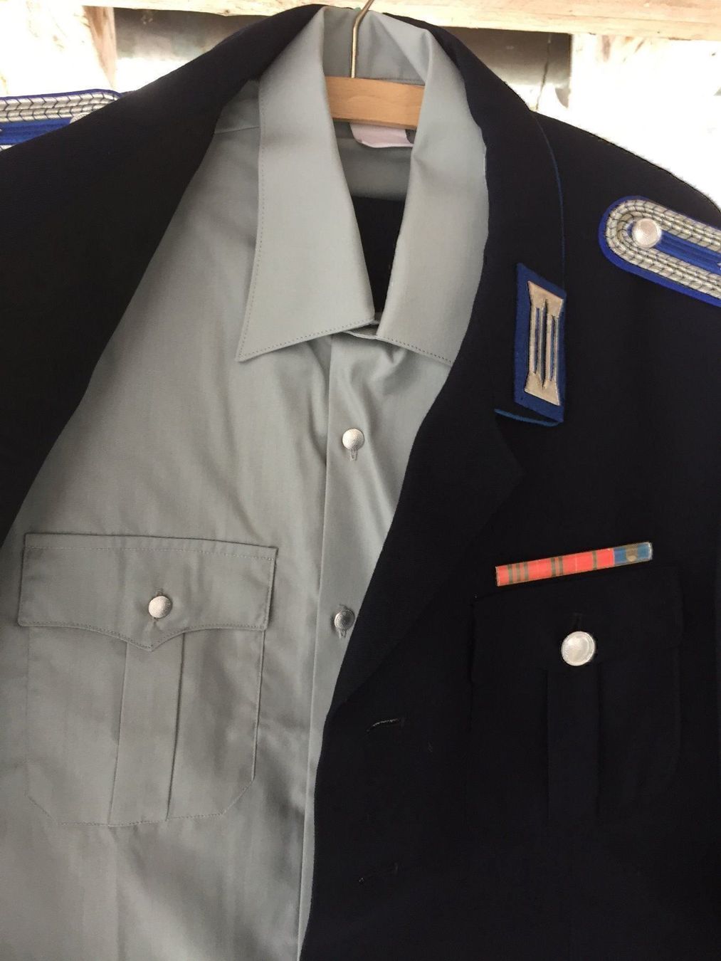 Uniformi: Uniform Transportpolizei DDR – Usato da Volketswil venduto da zwitsch33 1
