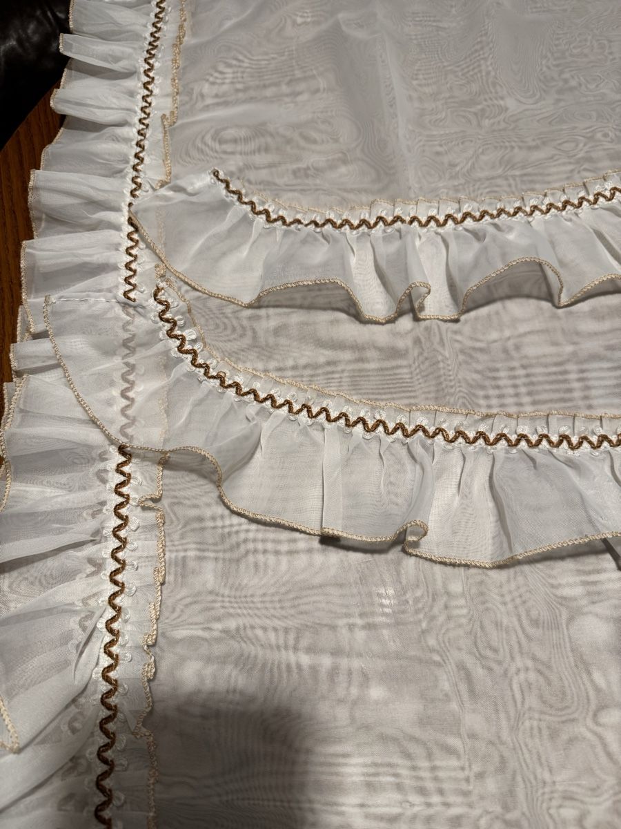 Vorhänge: 1 paire de rideaux avec ambrassent – Gebraucht aus Montsevelier von ber_88db 1