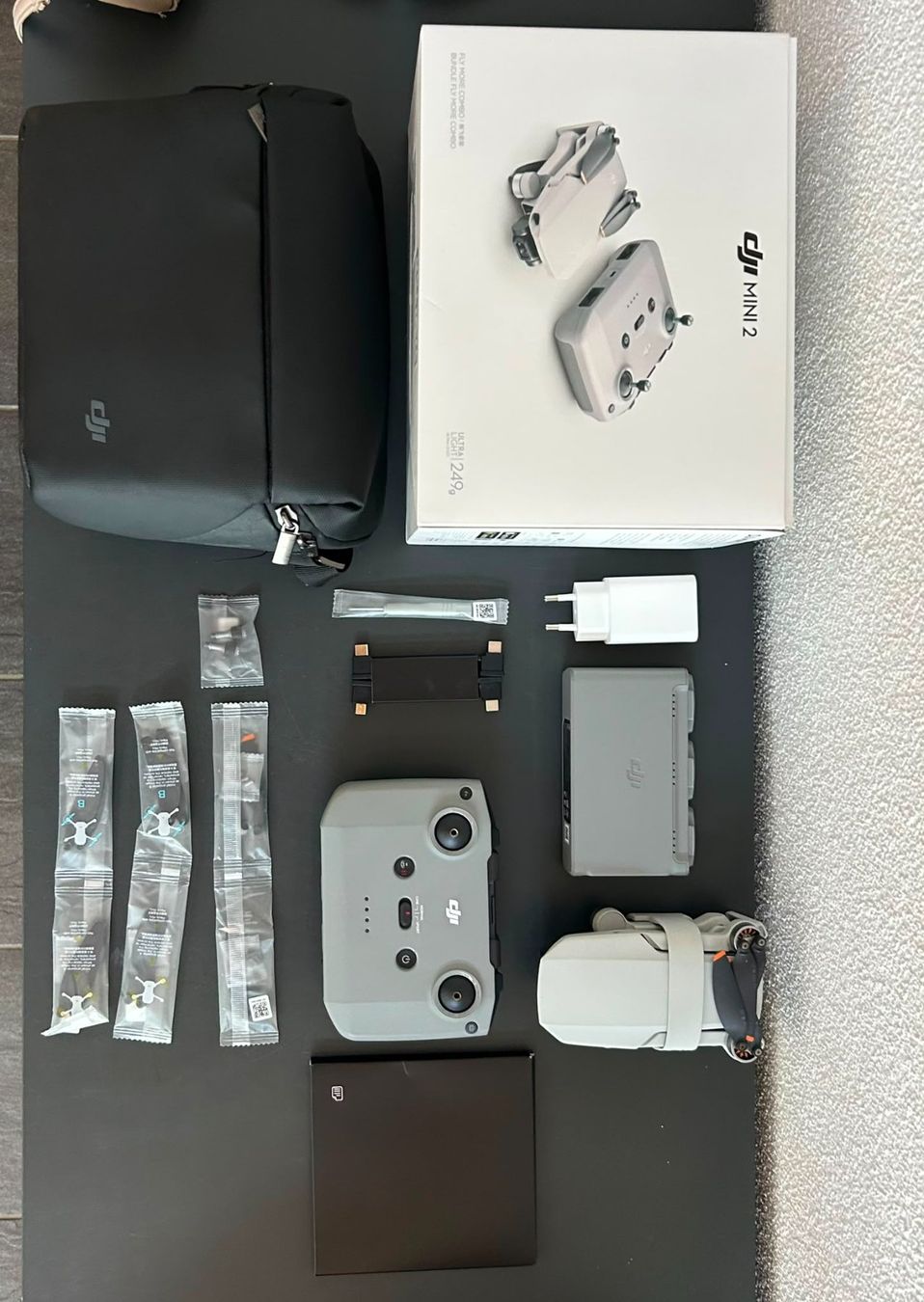 DJI Modellismo RC: DJI Mini 2 Fly more Combo – Usato da Läufelfingen venduto da joelroth 1