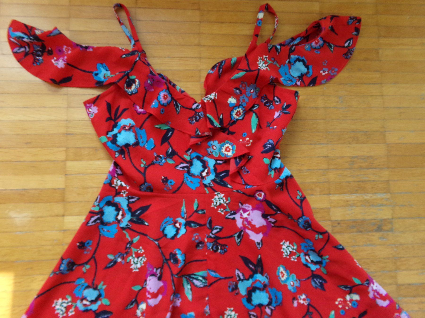 Vestiti: Damen Kleid rot mit Blumen  Gr. Ca M – Usato da Winterthur venduto da Jessi_di 1