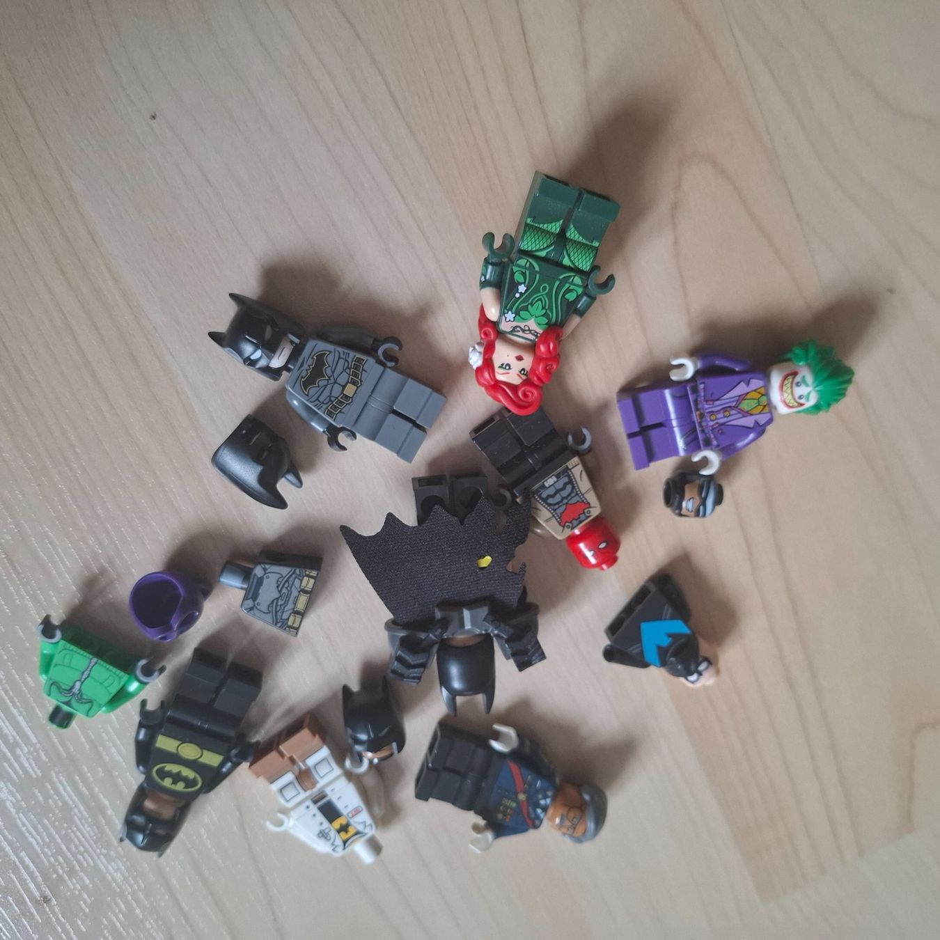Lego Statuette: Lego Batman Figuren – Usato da Flüelen venduto da ANZAFL 2