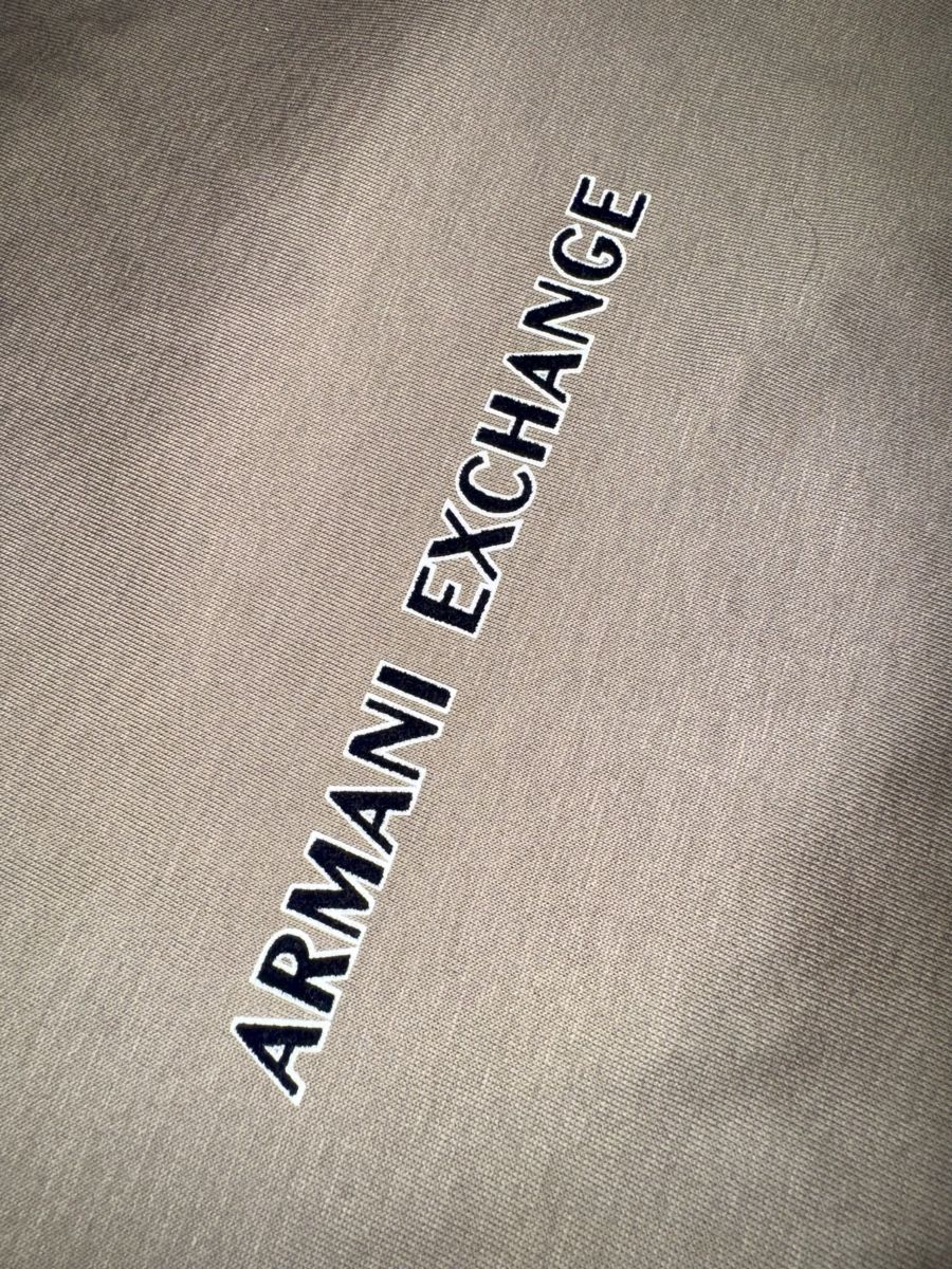 Armani T-shirt: Armani - Cotton T-shirt - S regular – Nuovo (secondo la descrizione) da Collonge-Bellerive venduto da alejan_0984 4