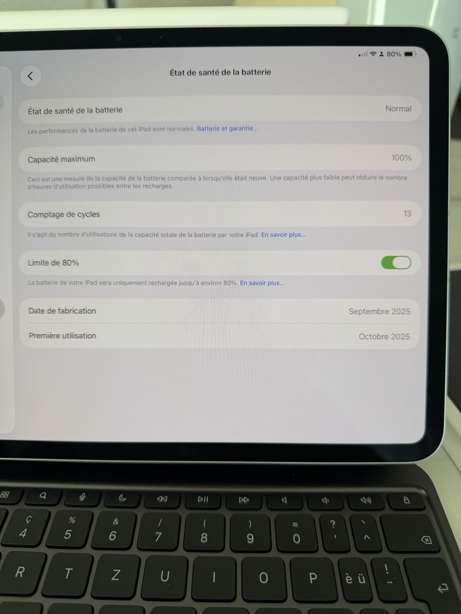 Apple Tablet PC: iPad Pro 11" M5 256GB Cellulaire + accessoires – Nuovo (secondo la descrizione) da Neuchâtel venduto da joa_x5pl 1