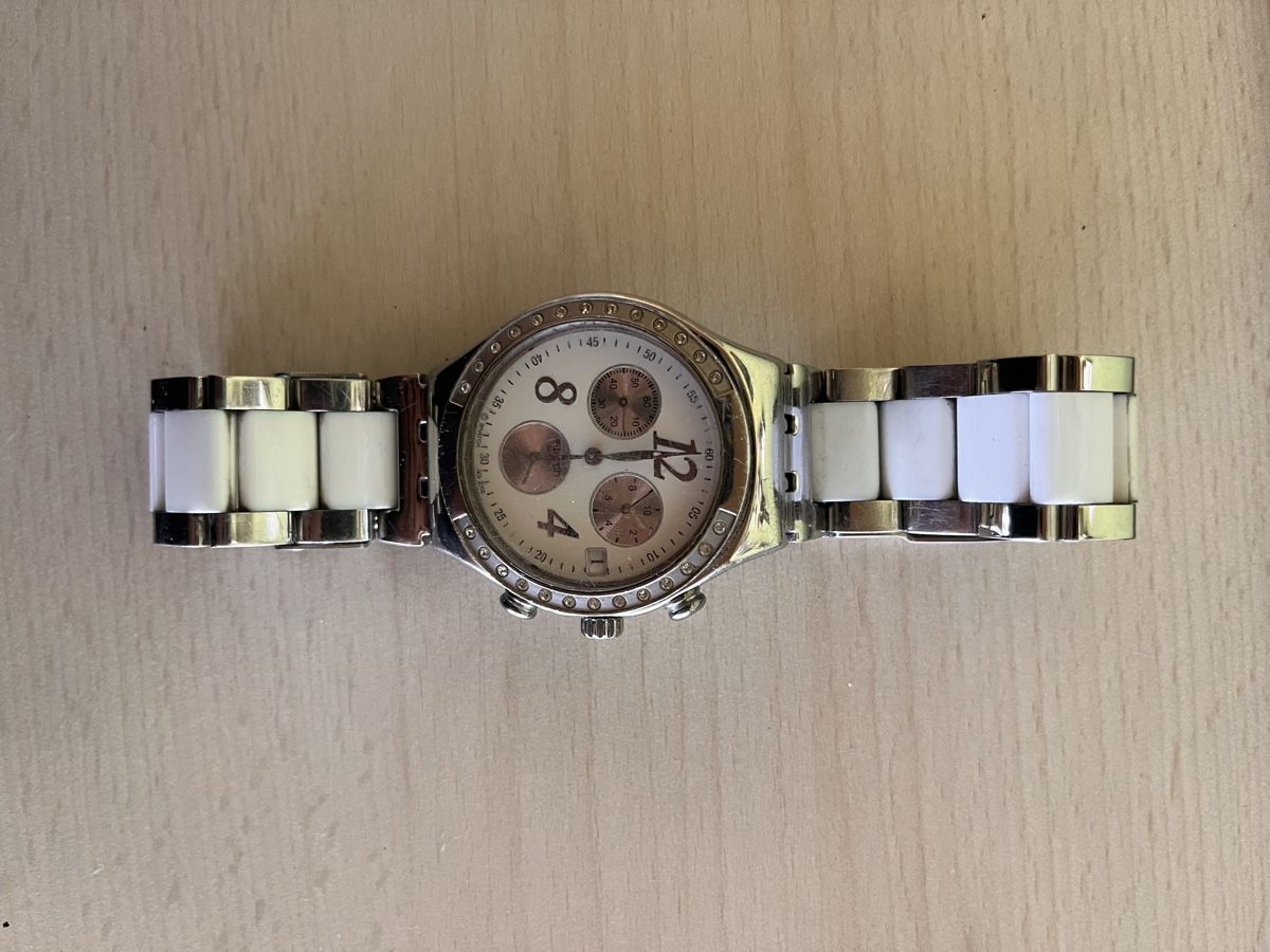 Swatch Orologi: Swatch Irony Chrono Dreamwhite – Usato da Visperterminen venduto da jael_andenmatten 3