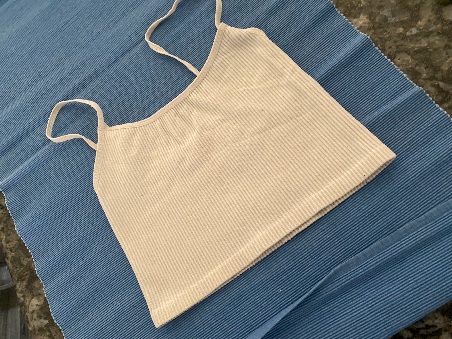Stradivarius Top: Stradivarius Kurz-Top Grösse XS – Usato da Allenwinden venduto da Obalu