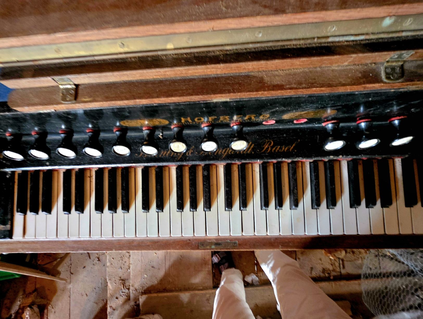 Strumenti musicali: Harmonium – Usato da Krinau venduto da Stangensellerie 1