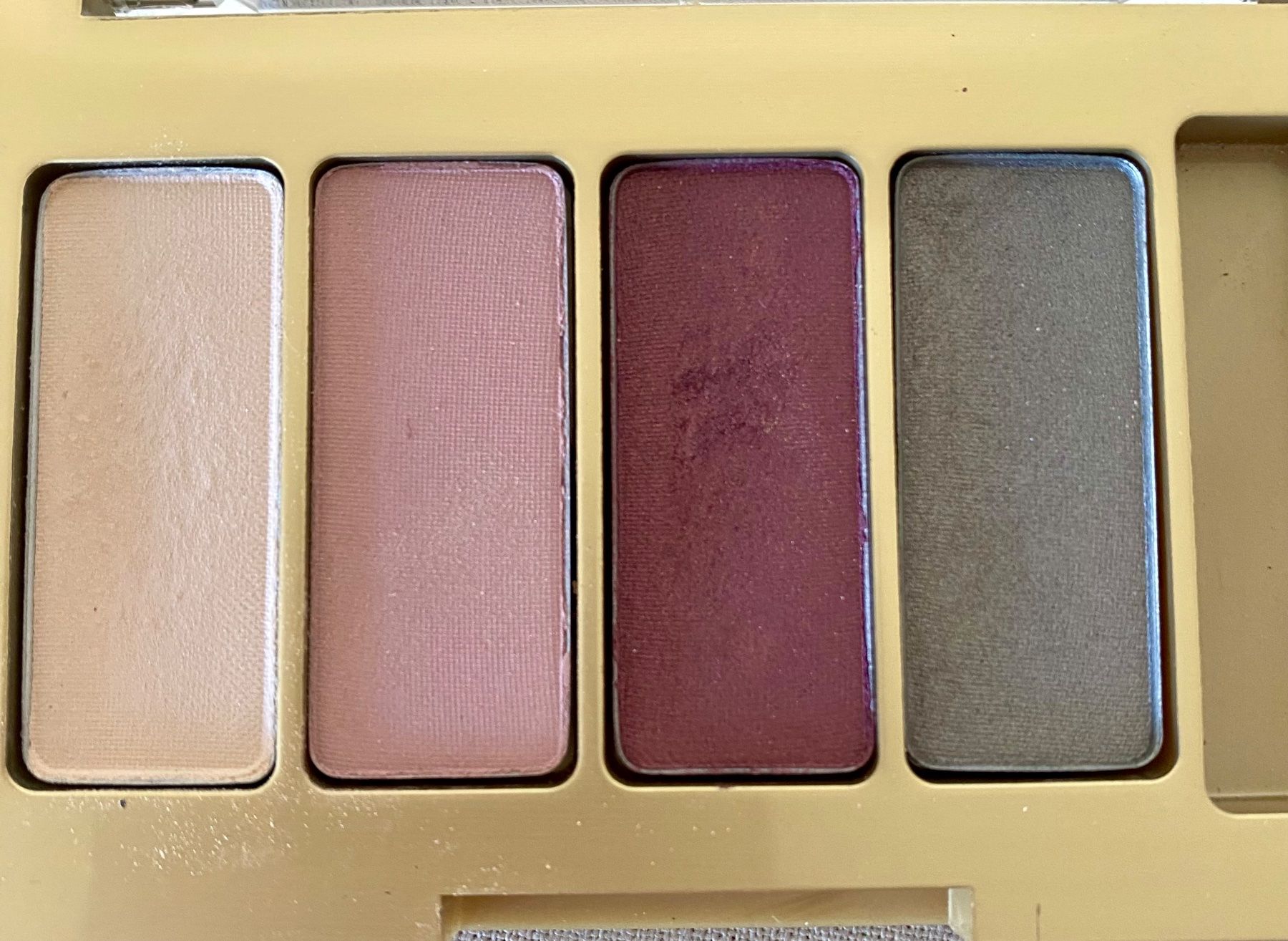 Estée Lauder Make-up: Kleine Lidschatten-Palette Estee Lauder – Neu (gemäss Beschreibung) aus Zürich von Maria2021 2
