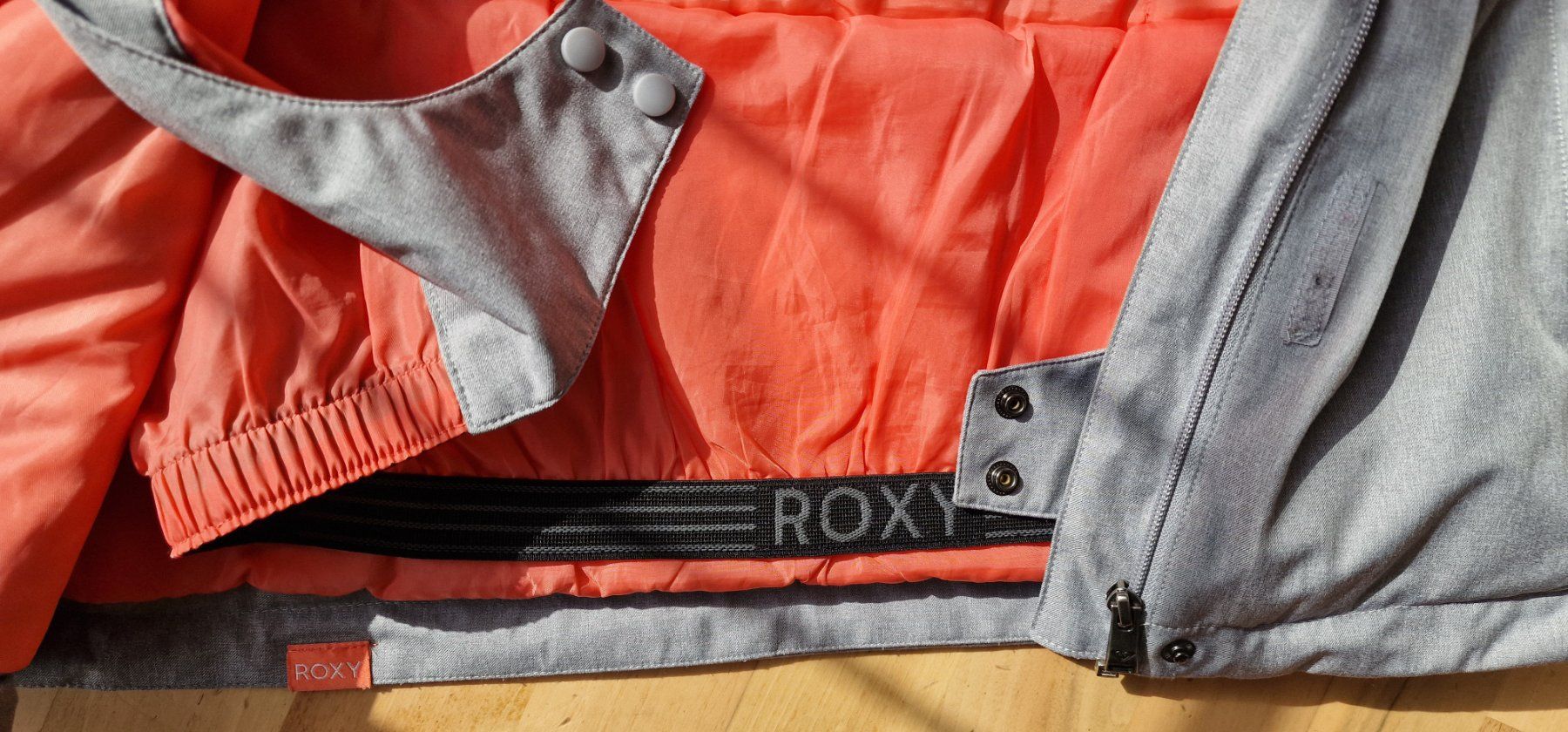 Roxy Vestes & Manteaux: Skijacke Roxy – D'occasion à Bäretswil par isa_gk9g 2