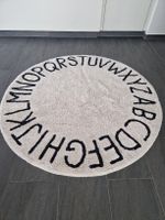 Teppich ABC fürs Kinderzimmer von Lorena Canals