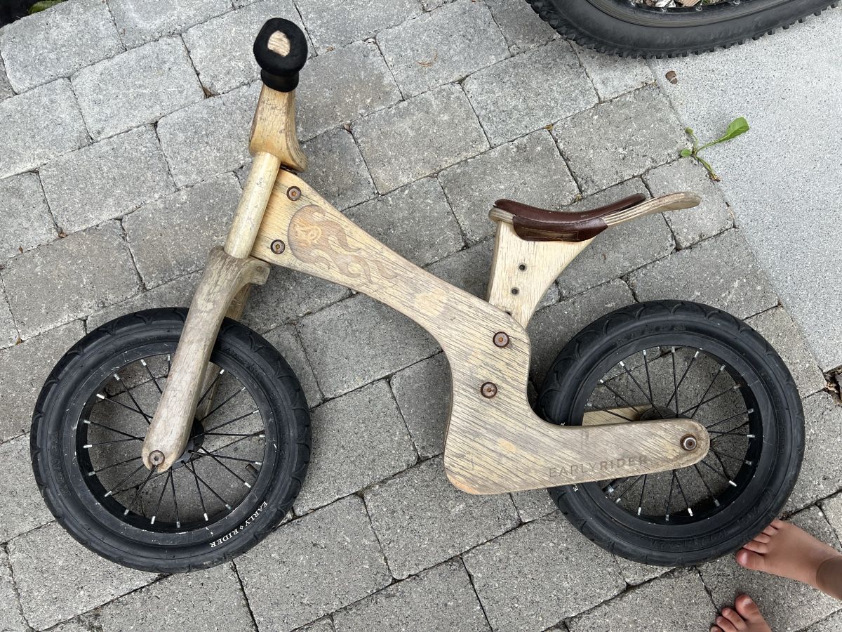 Early Rider Véhicules pour enfants: Laufrad – D'occasion à Frauenfeld par TheWein