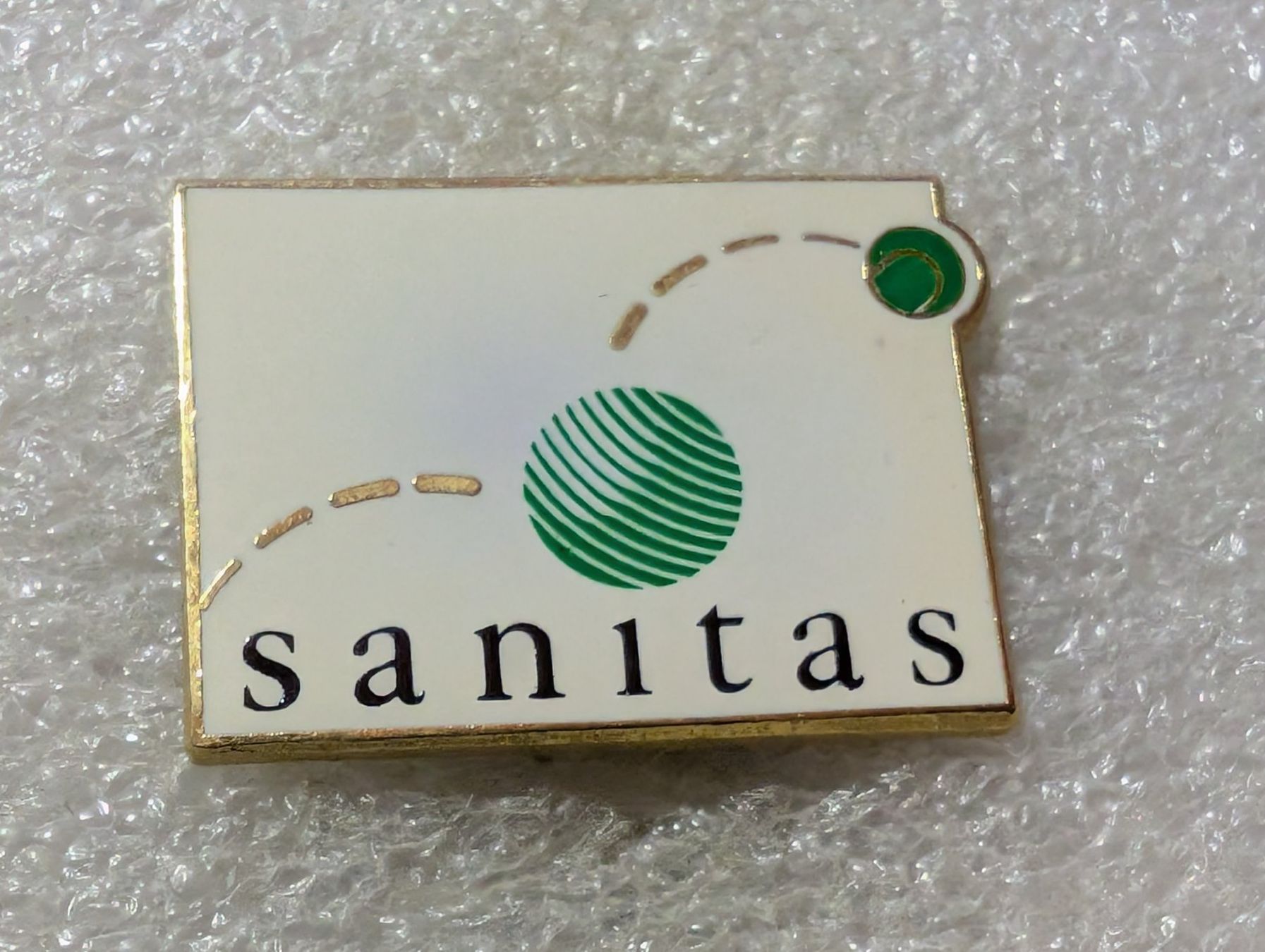 Placchette & Badge: Ansteckpin 107: Sanitas – Usato da Oppligen venduto da Pin-Fall-Shop
