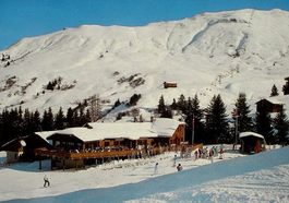 OBERSAXEN Bergrestaurant Wali - Sesselbahn auf Stai, Skilift