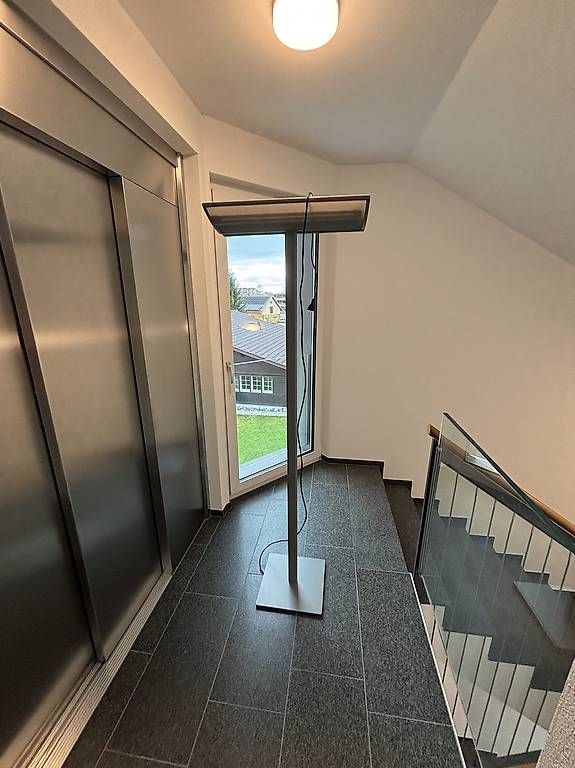 Lampade: Bürolampe / Stehleuchte / Stehlampe – Usato da Appenzell venduto da BumpRiver