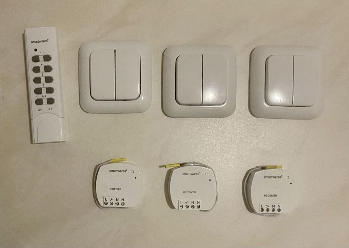 Schalter: Smartwares Funkschalter-Set mit Fernbedienung – Gebraucht aus Aarau von Berntf