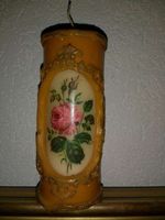 Ancienne Bougie avec motif en relief