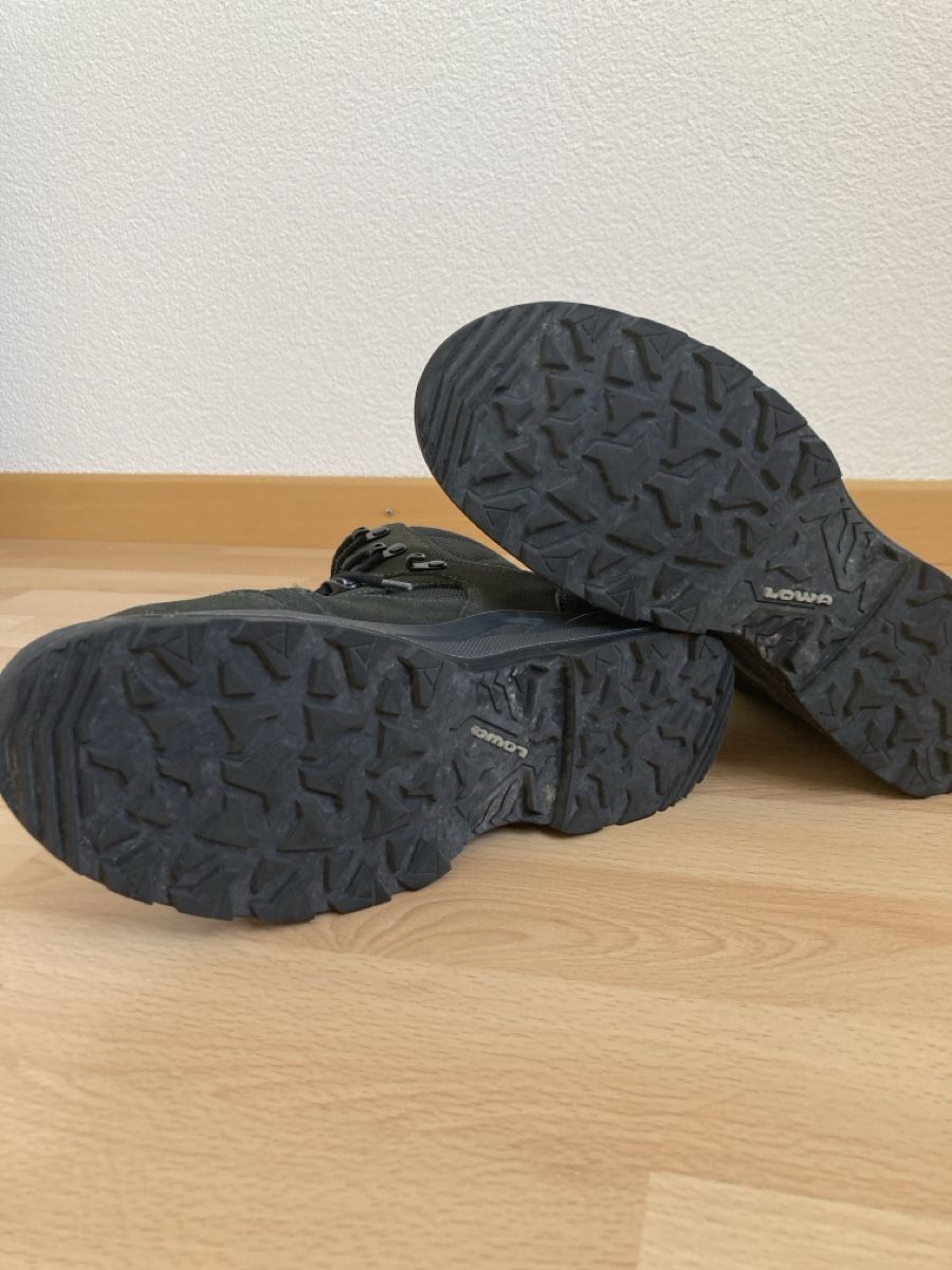 Lowa Scarpe da donna: Lowa Gore-Tex Wanderschuhe Gr. 39 – Usato da Richterswil venduto da naesli 2