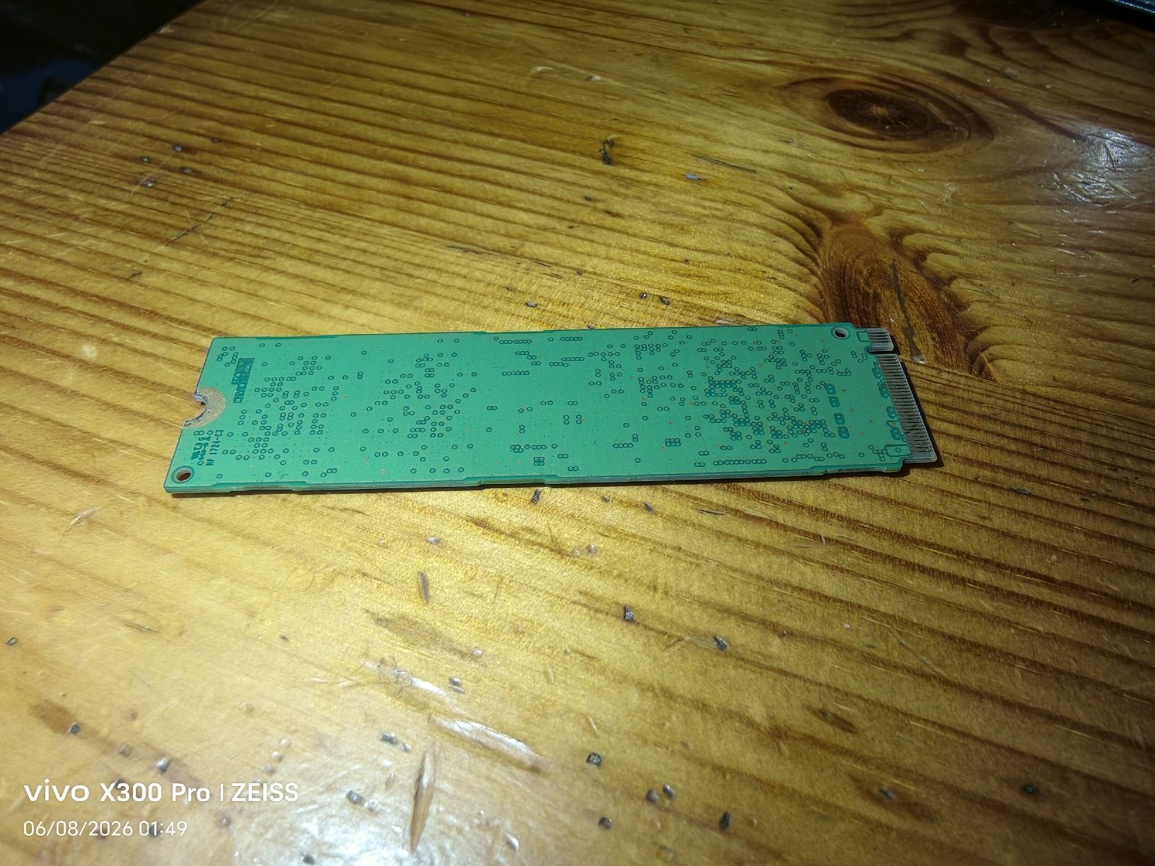 Dischi rigidi: SSD 256GB – Usato da St-Martin FR venduto da MaxHsr 1