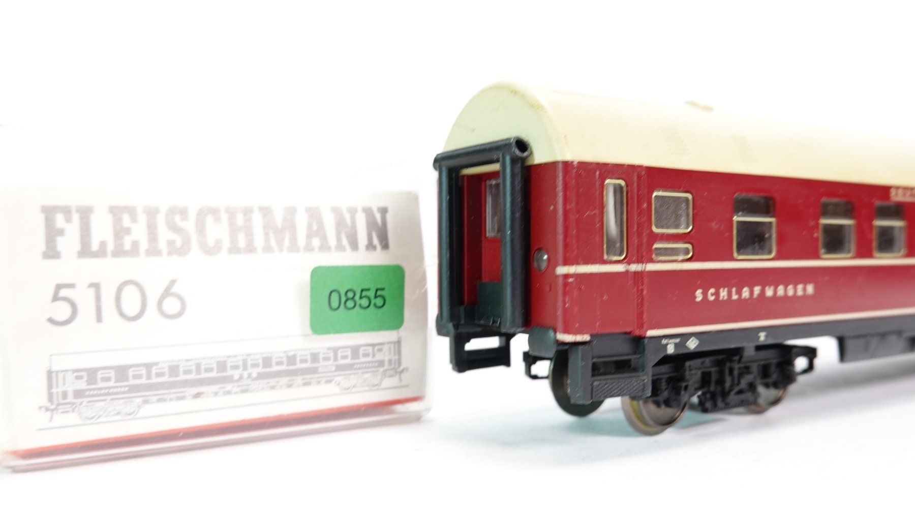 Fleischmann Modelleisenbahnen: e70 Fleischmann 5106 DB Wagen DSG Bastelware | 855 – Gebraucht aus Thun von evinka_gmbh 1