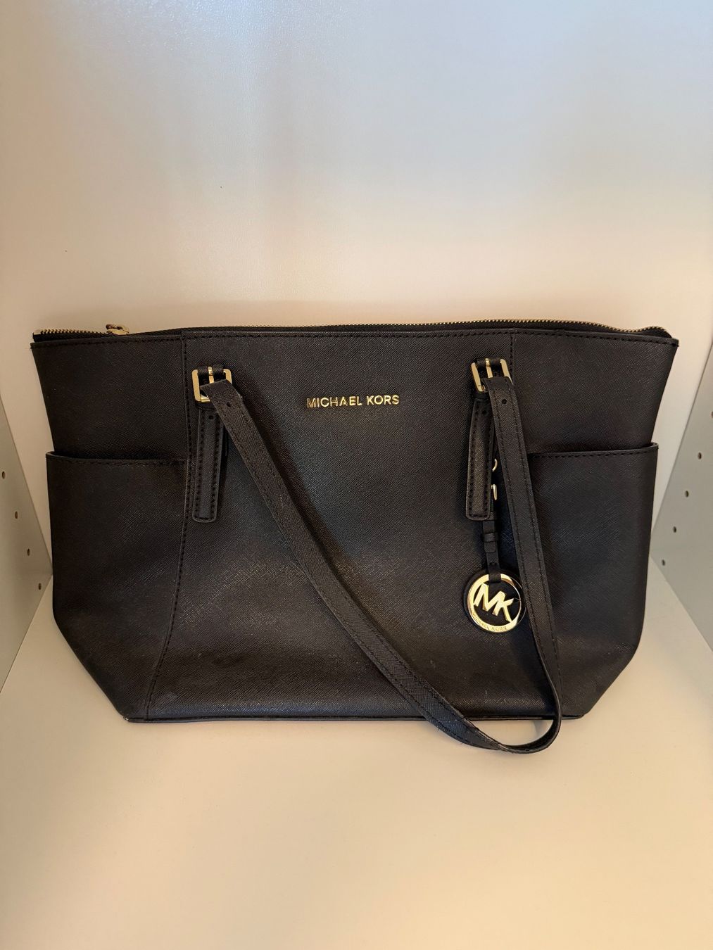 Michael Kors Borse da donna: Handtasche Michael Kors – Usato da Winterthur venduto da NivesK
