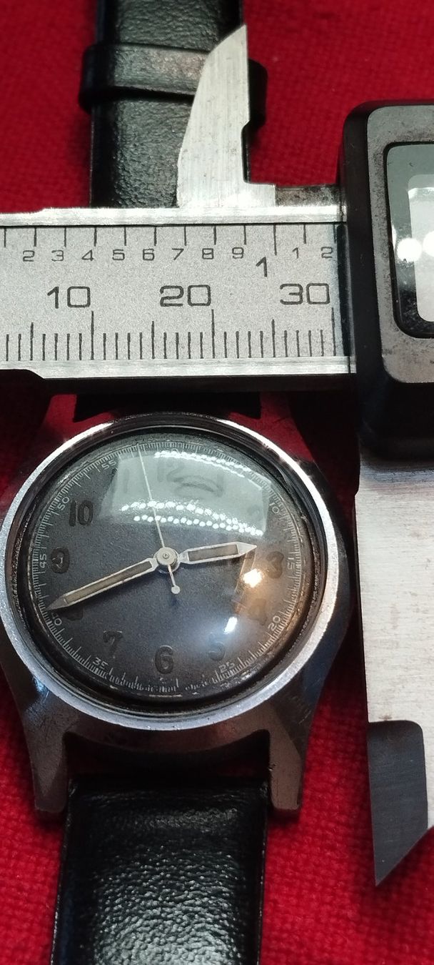 Uhren: Montre musette – Gebraucht aus La Chaux-de-Fonds von jac_9llg 9