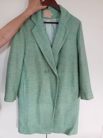 Stylish Coat - Light Green, good Condition!