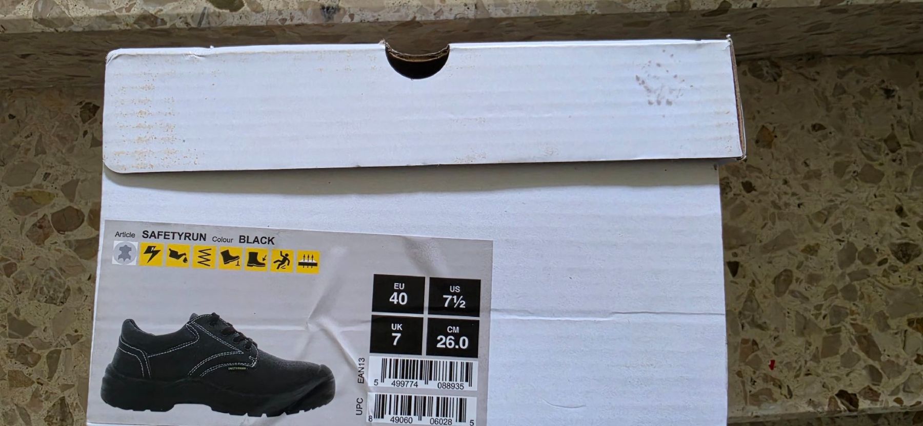 Herrenschuhe: Sicherheitsschuhe Grösse 40 – Neu und originalverpackt aus Othmarsingen von koe_7xtj 2