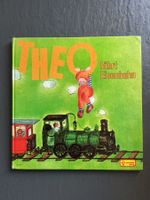 Theo fährt Eisenbahn