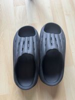 Ugg Badeschlappen Gr. W7/ca 37.5 - 38