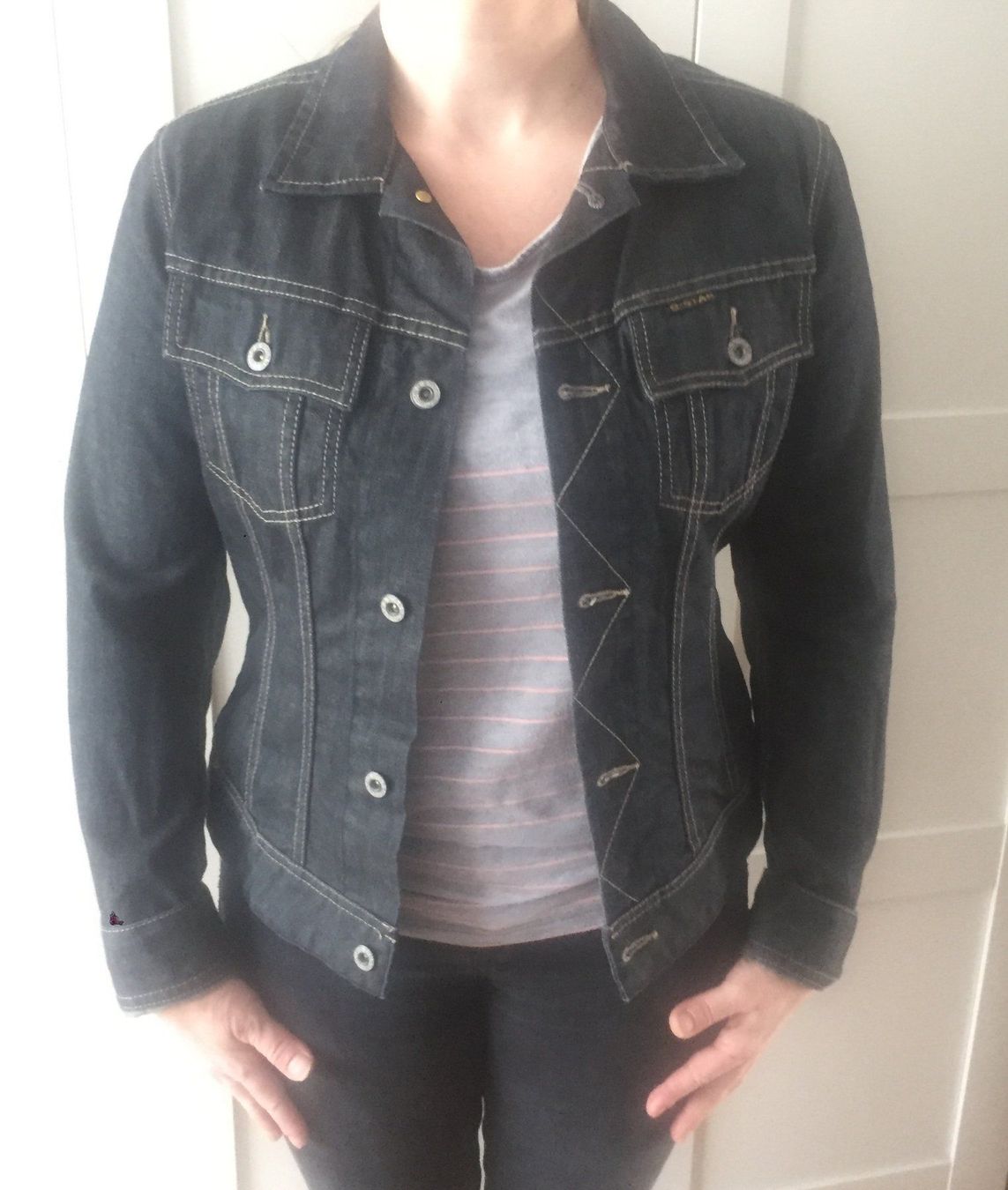 Giacche: *NEU*  Jeansjacke Gr. M – Nuovo (secondo la descrizione) da Wettingen venduto da Atollkirsche