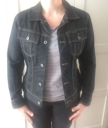 *NEU*  Jeansjacke Gr. M