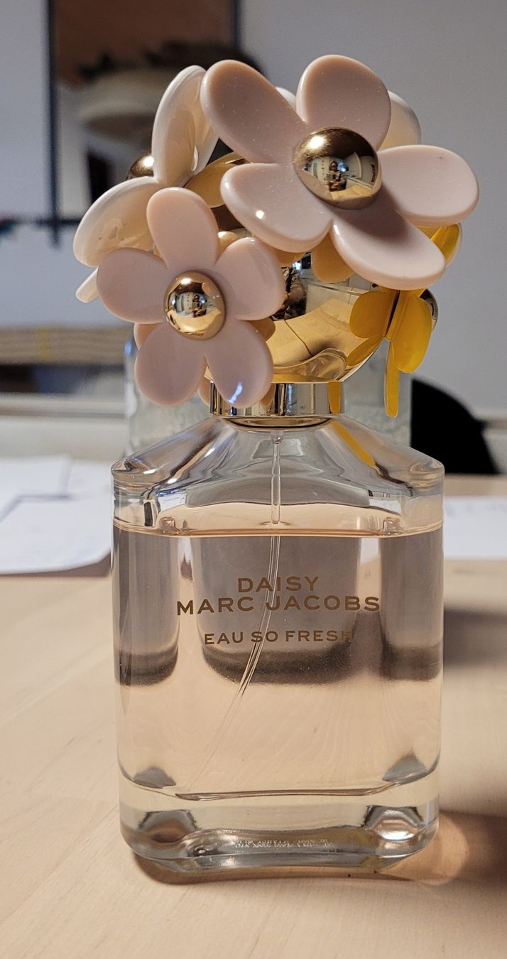 Marc Jacobs Profumi & Eau de Toilette: Marc Jacobs Eau So Fresh – Usato da Flims Dorf venduto da bobkelso 1
