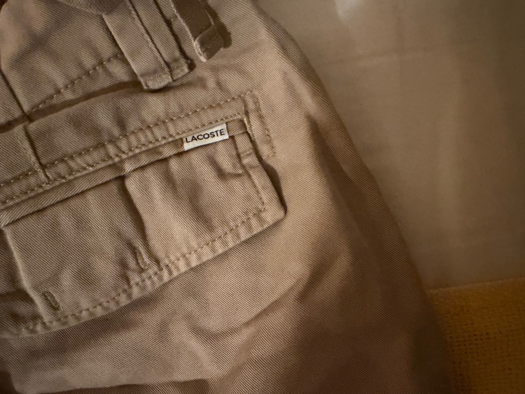 Lacoste Pantalons: Lacoste-Shorts (Taille 46) – D'occasion à Zürich par hastafortis1 2