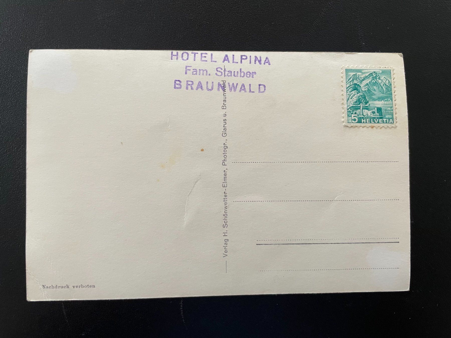 Cartoline postali: AK GL Braunwald, Kirchli mit Ortstock – Usato da Thal venduto da Danny82 1