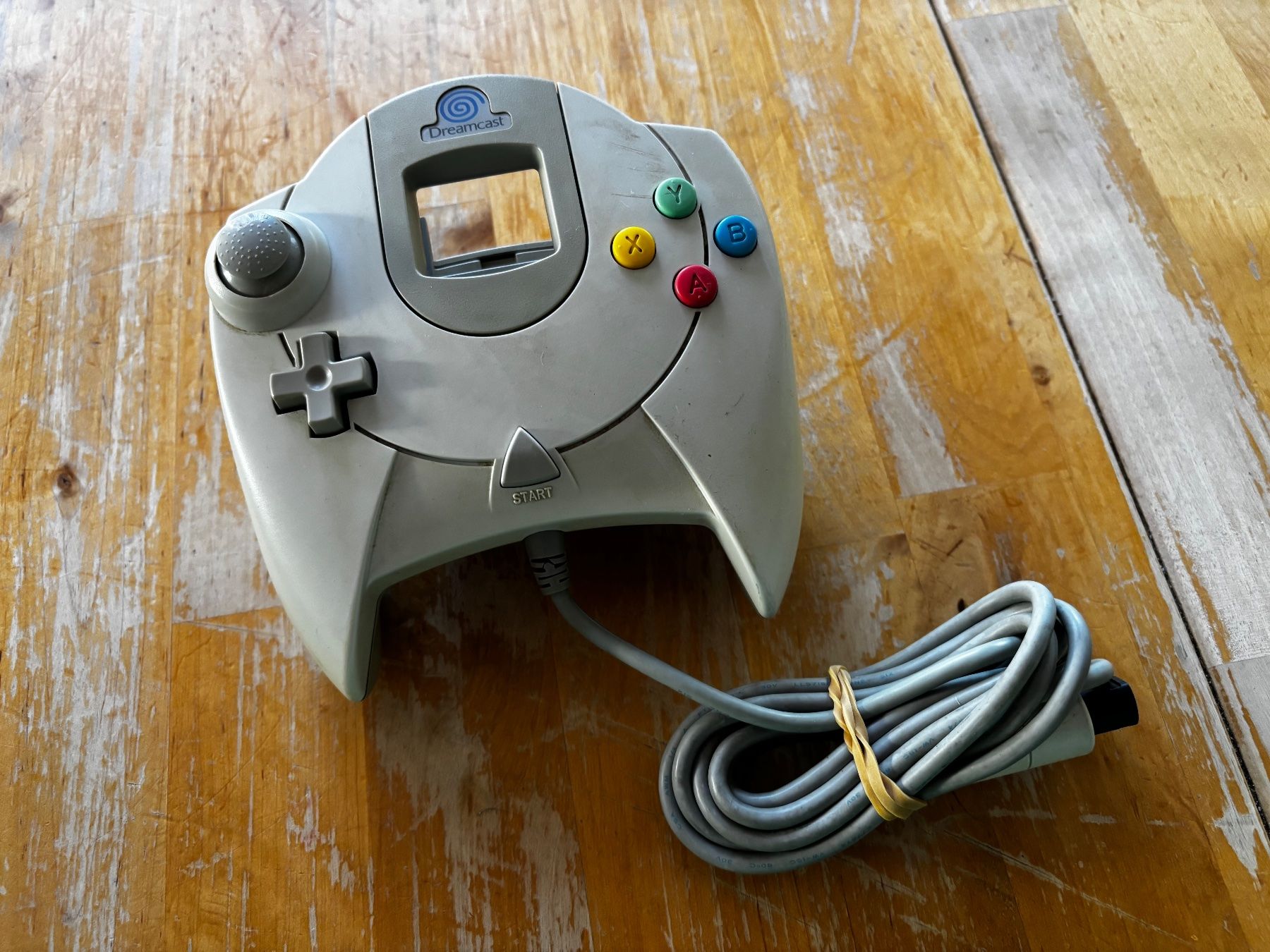 Manettes: SEGA Dreamcast Original Controller – D'occasion à Frenkendorf par gelbeZinnie