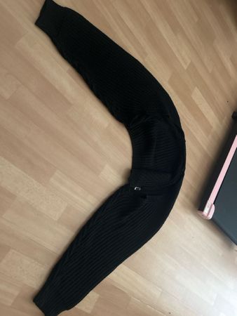 Cropped Cardigan