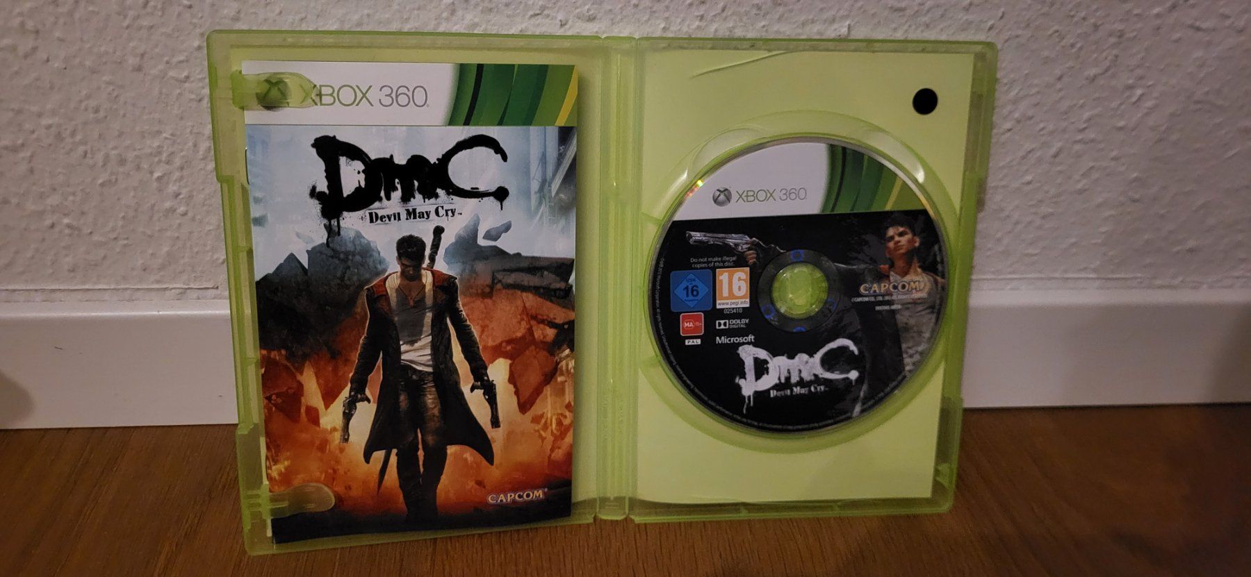 Microsoft Jeux: Xbox 360 - DMC Devil May Cry – D'occasion à Münsingen par Heroism2010 2