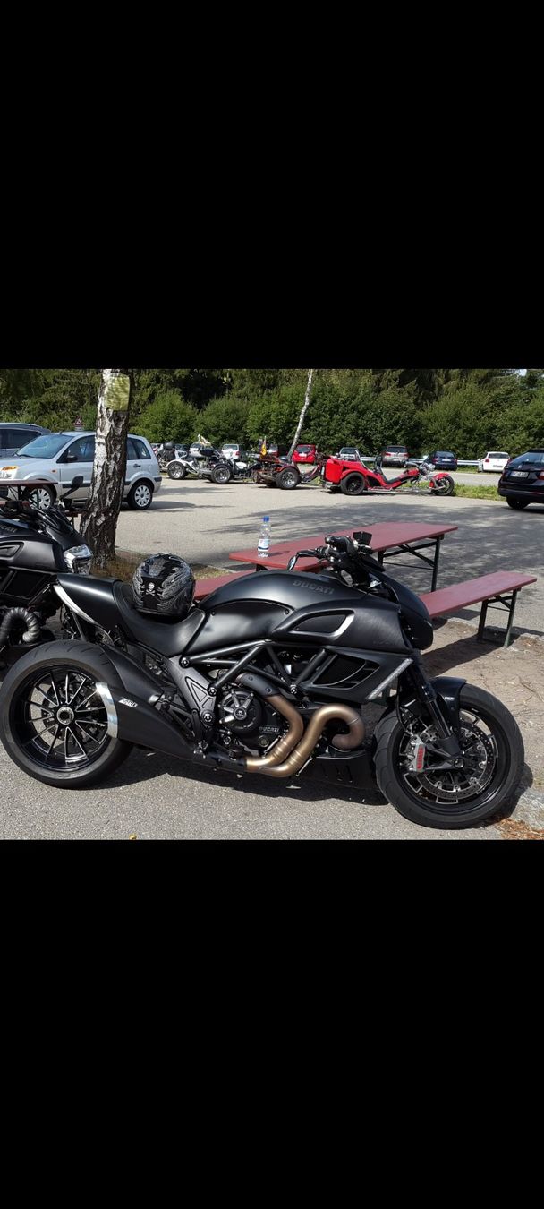 Ducati Strada: Ducati Diavel Dark Stealth – Usato da Aarburg venduto da Olpas 2