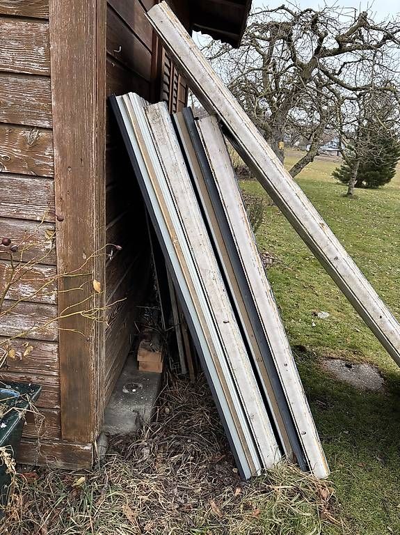 Altri materiali per l'edilizia: Dachpannelen – Usato da Düdingen venduto da Rosalie0106 1